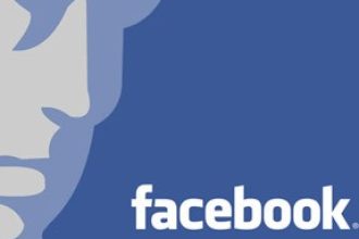 ”Facebook, demokrasinin kuyusunu kazıyor”