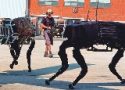 Artık askere siz degil Robotlarınız Gitcek işte yeni Robot askerlerin gelişimi